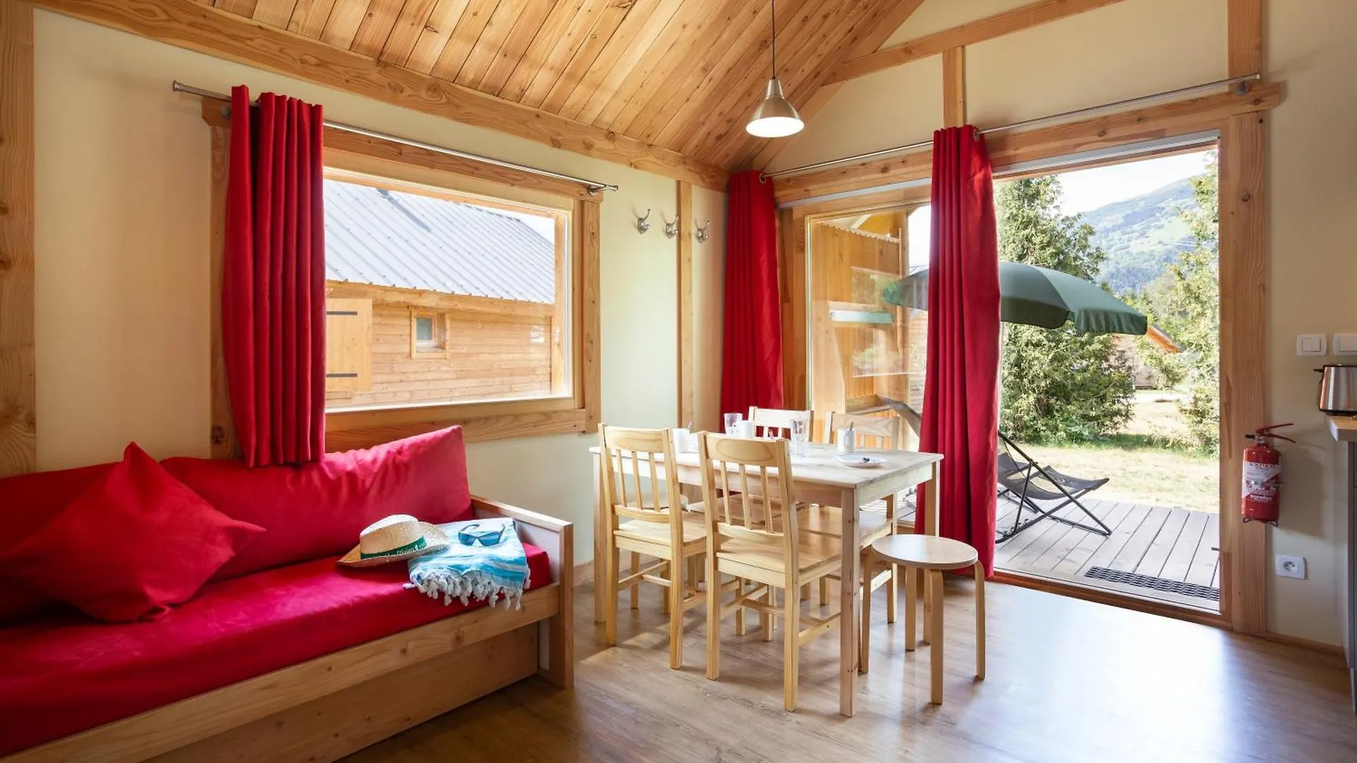 Huttopia Bozel En Vanoise 0*,