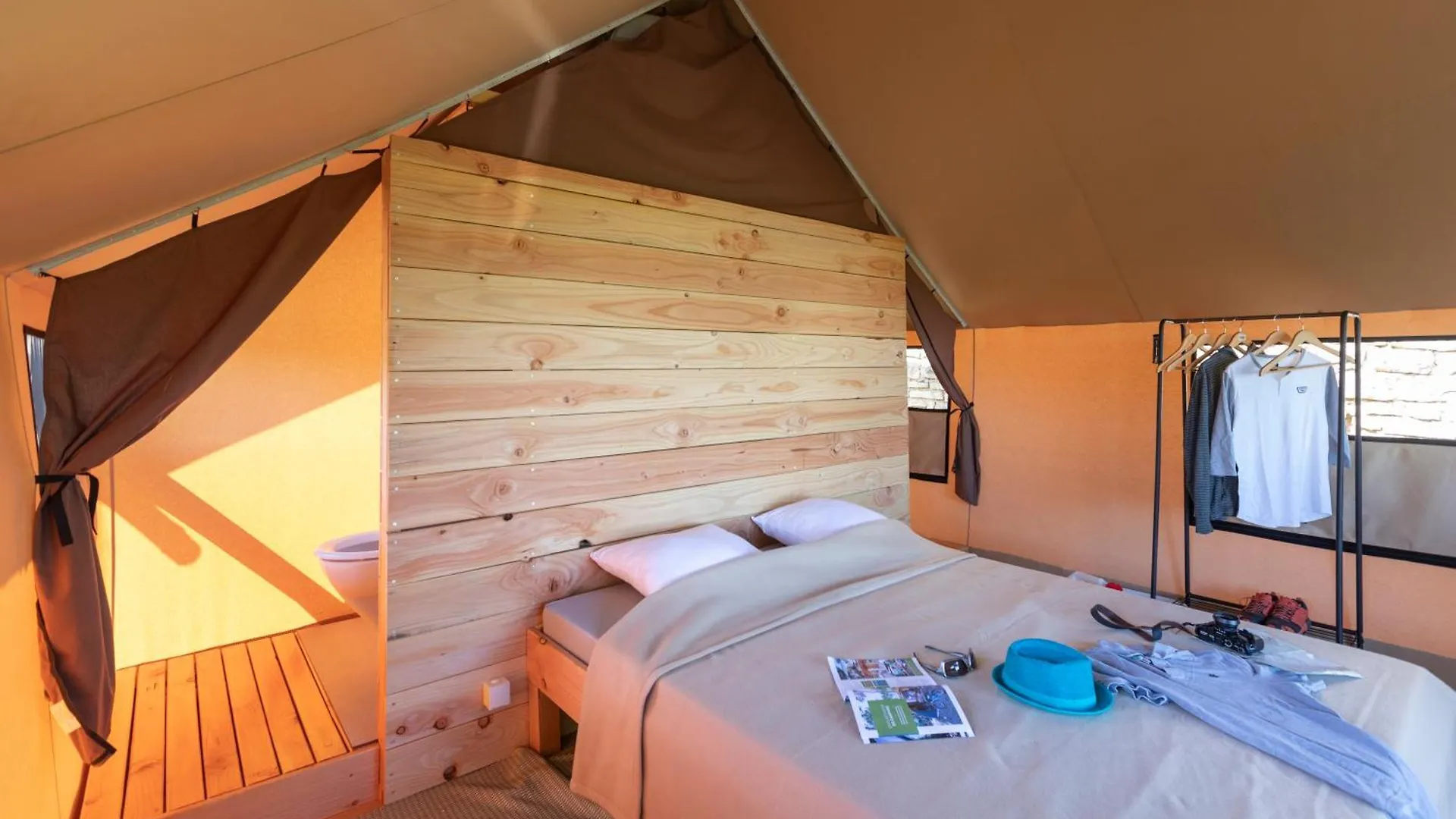 Campsite Huttopia Bozel En Vanoise